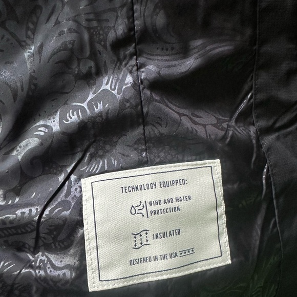 Ariat Black Insulated Jacket - Picture 5 of 7